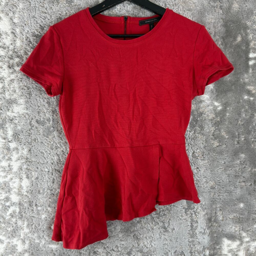 BCBGMaxazria Size‎ S Minimalist Asymetrical Top Red Short Sleeve Zip